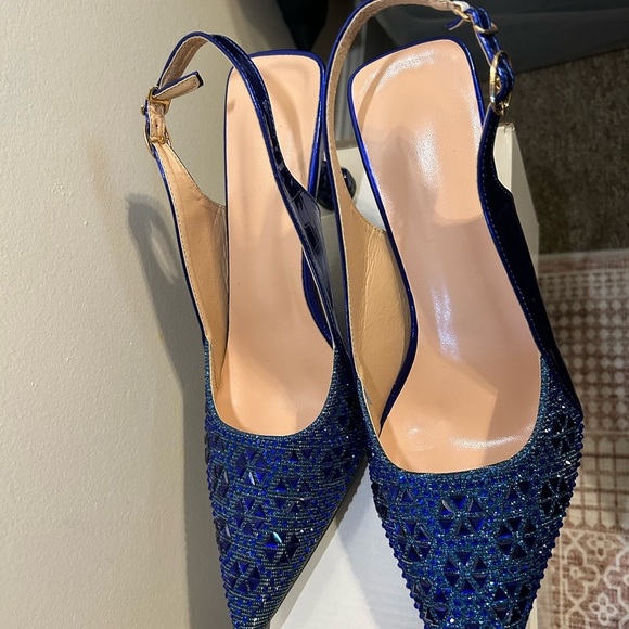 Blue Shimmer Heels with Futuristic Finish - Picture 9 of 10
